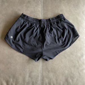 EUC Lululemon black shorts
